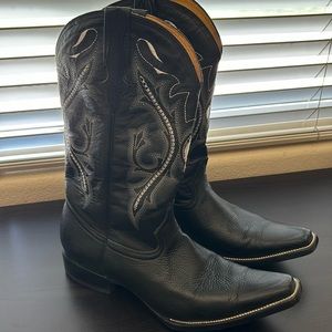 Men’s leather black boots